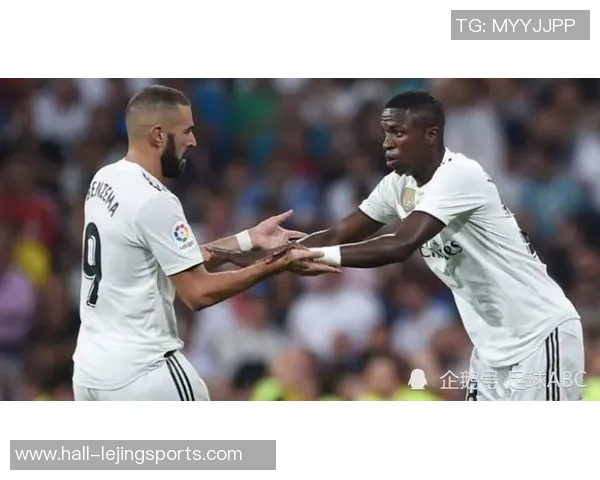 维尼修斯：从青涩小将到世界足坛新星的成长之路